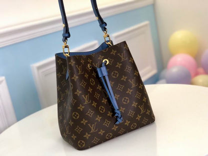 Louis Vuitton Inspired Handbags, AA+ Quality 100% Genuine Leather Classic Flap Medium Quilted Lambskin Black Gold, 18X 1 1X 5cm BL 4 Colour
