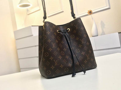 Louis Vuitton Inspired Handbags, AA+ Quality 100% Genuine Leather Classic Flap Medium Quilted Lambskin Black Gold, 18X 1 1X 5cm BL 4 Colour