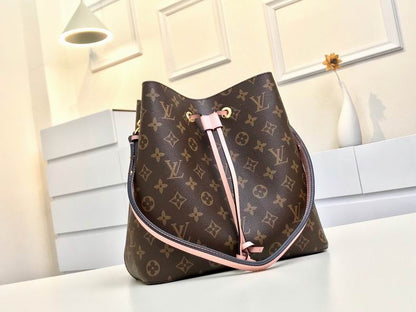 Louis Vuitton Inspired Handbags, AA+ Quality 100% Genuine Leather Classic Flap Medium Quilted Lambskin Black Gold, 18X 1 1X 5cm BL 4 Colour