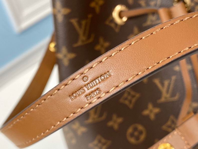 Louis Vuitton Inspired Handbags, AA+ Quality 100% Genuine Leather Classic Flap Medium Quilted Lambskin Black Gold, 18X 1 1X 5cm BL 4 Colour