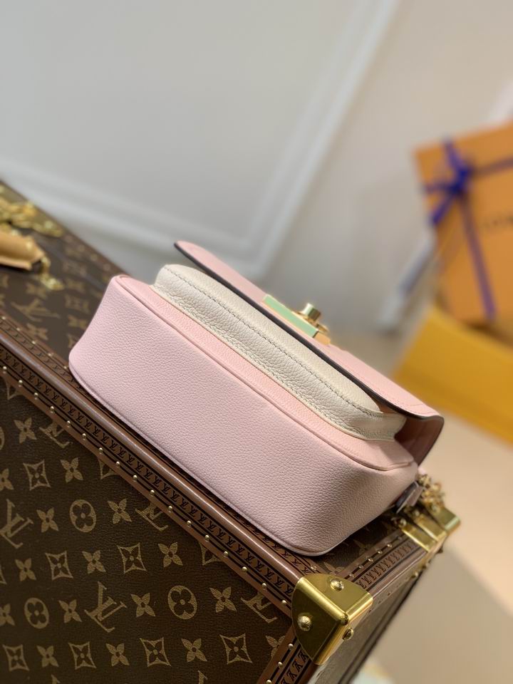 Louis Vuitton Handbags, AA+ Quality 100% Genuine Leather Classic Flap Medium Quilted Lambskin Black Gold, 18X 1 1X 5cm BL 4 Colour