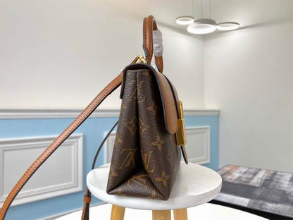 Louis Vuitton Handbags, AA+ Quality 100% Genuine Leather Classic Flap Medium Quilted Lambskin Black Gold, 18X 1 1X 5cm BL 4 Colour