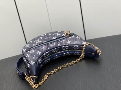 Inspired Handbags, AA+ Quality 100% Genuine Leather Classic Flap Medium Quilted Lambskin Black Gold, 18X 1 1X 5cm BL 4 Colour