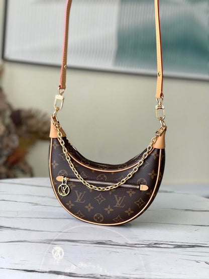 Inspired Handbags, AA+ Quality 100% Genuine Leather Classic Flap Medium Quilted Lambskin Black Gold, 18X 1 1X 5cm BL 4 Colour
