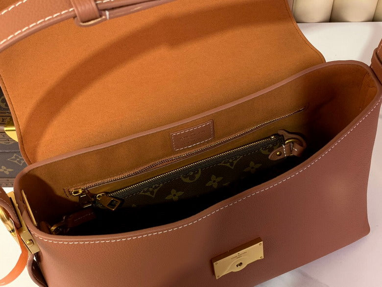 Inspired Handbags, AA+ Quality 100% Genuine Leather Classic Flap Medium Quilted Lambskin Black Gold, 18X 1 1X 5cm BL 4 Colour