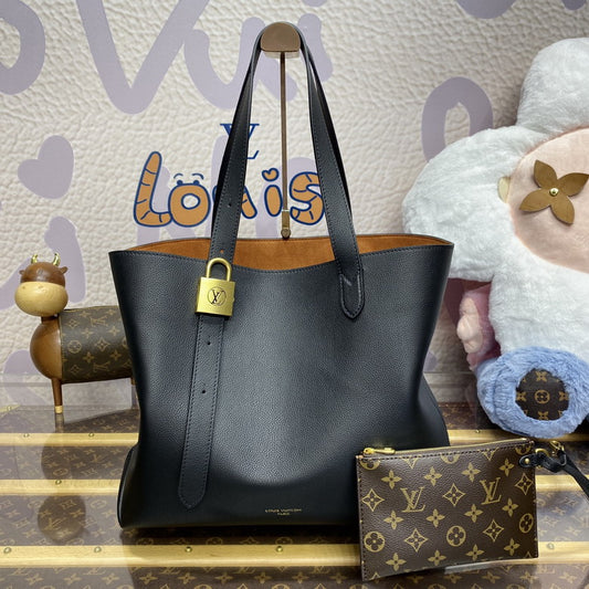 Inspired Handbags, AA+ Quality 100% Genuine Leather Classic Flap Medium Quilted Lambskin Black Gold, 18X 1 1X 5cm BL 4 Colour