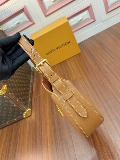 Inspired Handbags, AA+ Quality 100% Genuine Leather Classic Flap Medium Quilted Lambskin Black Gold, 18X 1 1X 5cm BL 4 Colour