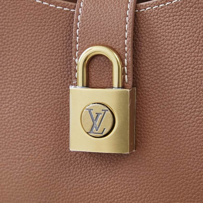 Inspired Handbags, AA+ Quality 100% Genuine Leather Classic Flap Medium Quilted Lambskin Black Gold, 18X 1 1X 5cm BL 4 Colour