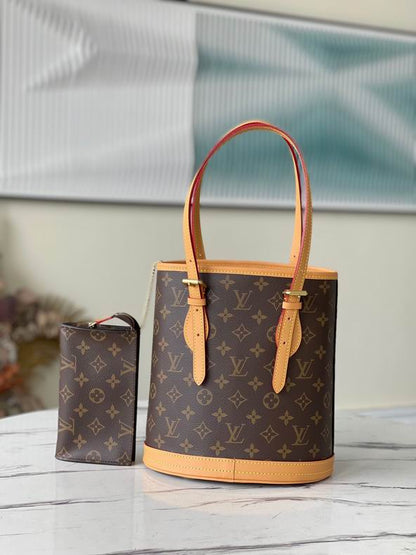 Louis Vuitton Inspired Handbags, AA+ Quality 100% Genuine Leather Classic Flap Medium Quilted Lambskin Black Gold, 18X 1 1X 5cm BL 4 Colour