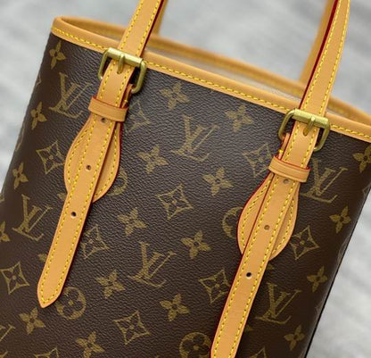 Louis Vuitton Inspired Handbags, AA+ Quality 100% Genuine Leather Classic Flap Medium Quilted Lambskin Black Gold, 18X 1 1X 5cm BL 4 Colour