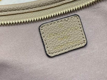 louis vuitton Inspired Handbags, AA+ Quality 100% Genuine Leather Classic Flap Medium Quilted Lambskin Black Gold, 18X 1 1X 5cm BL 4 Colour