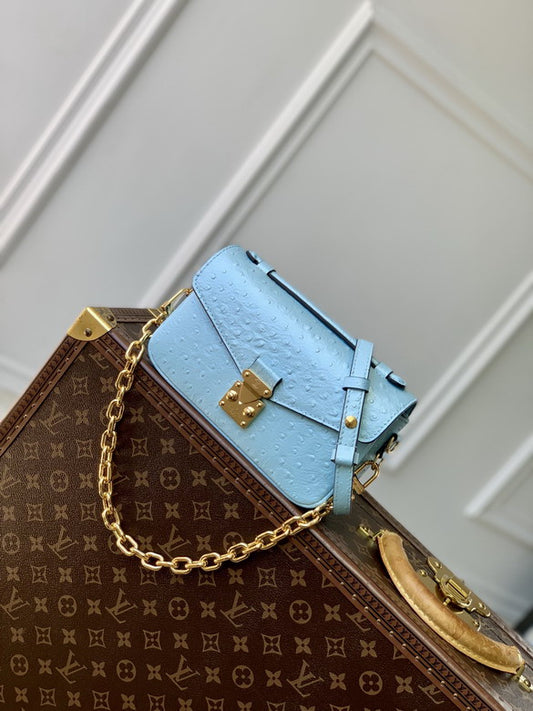Louis Vuitton Handbags, AA+ Quality 100% Genuine Leather Classic Flap Medium Quilted Lambskin Black Gold, 18X 1 1X 5cm BL 4 Colour