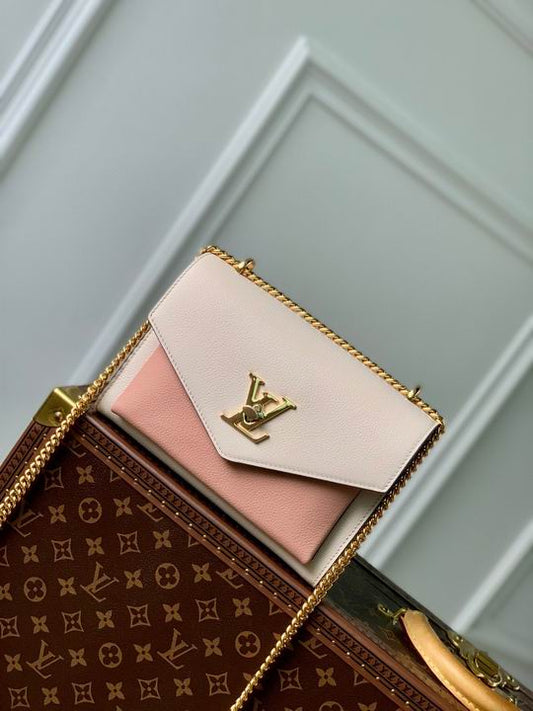 Inspired Handbags, AA+ Quality 100% Genuine Leather Classic Flap Medium Quilted Lambskin Black Gold, 18X 1 1X 5cm BL 4 Colour