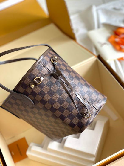 louis vuitton Inspired Handbags, AA+ Quality 100% Genuine Leather Classic Flap Medium Quilted Lambskin Black Gold, 18X 1 1X 5cm BL 4 Colour