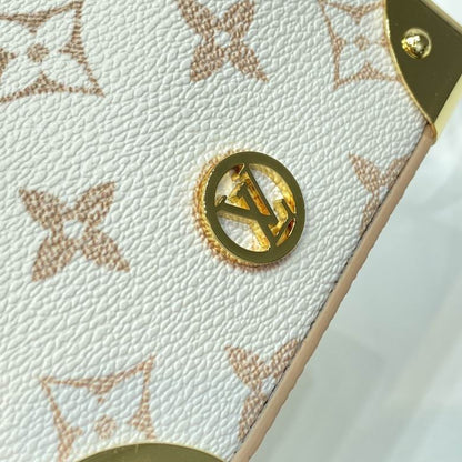 Louis Vuitton Inspired Handbags, AA+ Quality 100% Genuine Leather Classic Flap Medium Quilted Lambskin Black Gold, 18X 1 1X 5cm BL 4 Colour