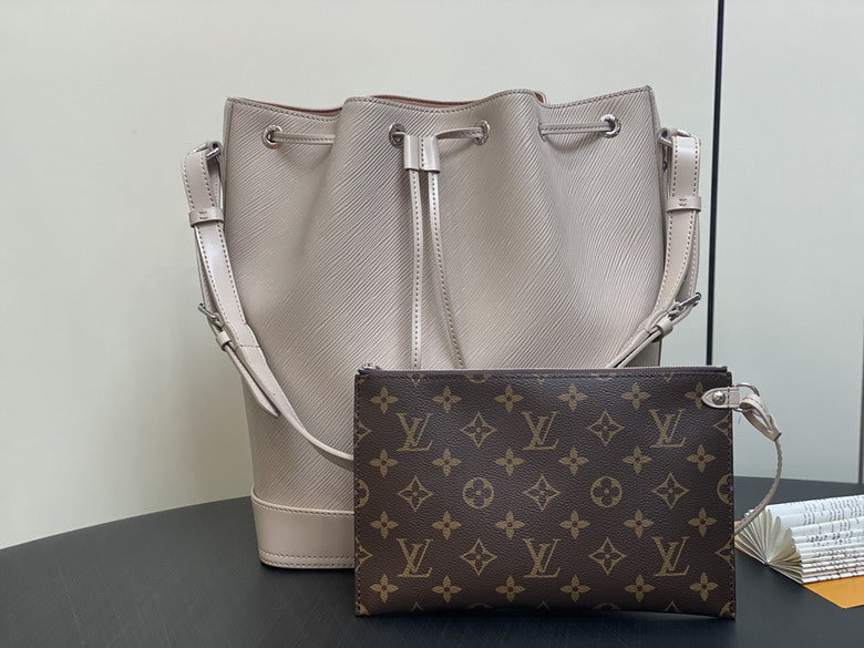 Louis Vuitton Inspired Handbags, AA+ Quality 100% Genuine Leather Classic Flap Medium Quilted Lambskin Black Gold, 18X 1 1X 5cm BL 4 Colour