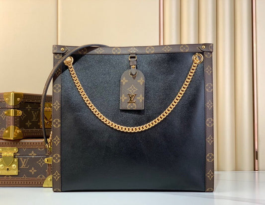 Louis Vuitton Inspired Handbags, AA+ Quality 100% Genuine Leather Classic Flap Medium Quilted Lambskin Black Gold, 18X 1 1X 5cm BL 4 Colour