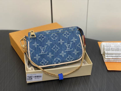 Louis Vuitton Handbags, AA+ Quality 100% Genuine Leather Classic Flap Medium Quilted Lambskin Black Gold, 18X 1 1X 5cm BL 4 Colour