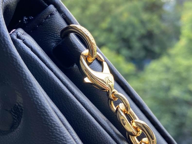 Inspired Handbags, AA+ Quality 100% Genuine Leather Classic Flap Medium Quilted Lambskin Black Gold, 18X 1 1X 5cm BL 4 Colour