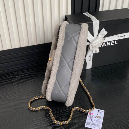 Chanel Inspired Handbags, AA+ Quality 100% Genuine Leather Classic Flap Medium Quilted Lambskin Black Gold, 18X 1 1X 5cm BL 4 Colour for chanel hand bag